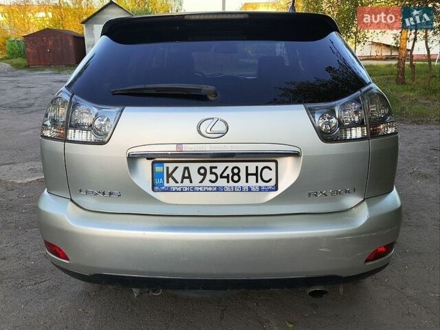 Серый Лексус РХ, объемом двигателя 3 л и пробегом 367 тыс. км за 7600 $, фото 7 на Automoto.ua
