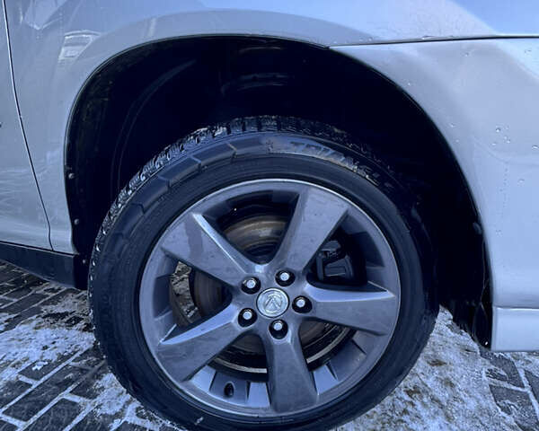 Сірий Лексус РХ, об'ємом двигуна 3 л та пробігом 245 тис. км за 11500 $, фото 18 на Automoto.ua