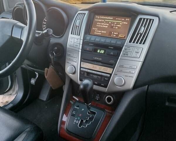 Серый Лексус РХ, объемом двигателя 3 л и пробегом 215 тыс. км за 8700 $, фото 19 на Automoto.ua