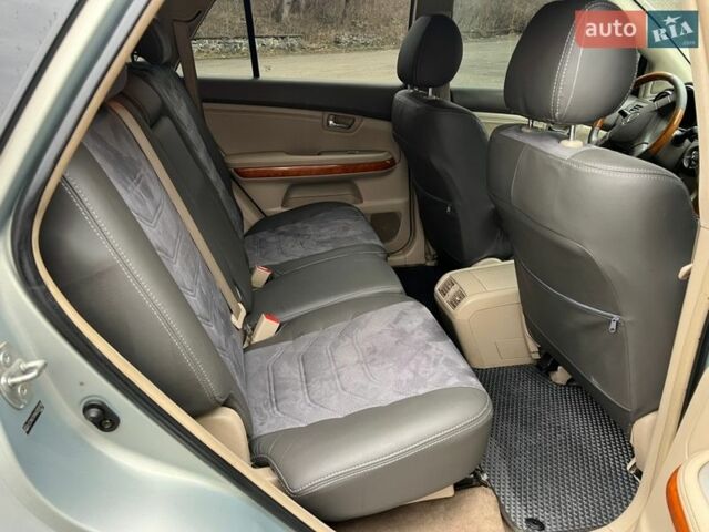 Серый Лексус РХ, объемом двигателя 3.3 л и пробегом 243 тыс. км за 7999 $, фото 10 на Automoto.ua