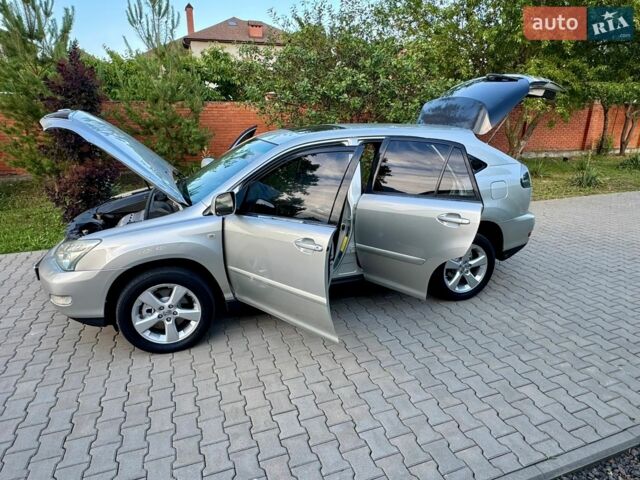 Сірий Лексус РХ, об'ємом двигуна 3 л та пробігом 250 тис. км за 7999 $, фото 27 на Automoto.ua