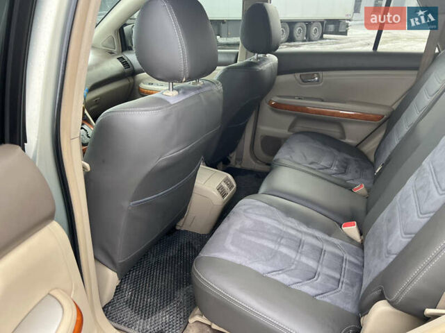 Серый Лексус РХ, объемом двигателя 3.3 л и пробегом 240 тыс. км за 8500 $, фото 9 на Automoto.ua