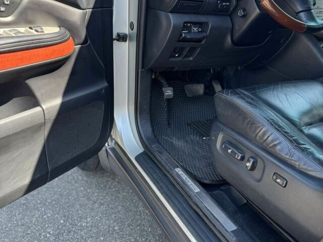 Сірий Лексус РХ, об'ємом двигуна 3 л та пробігом 296 тис. км за 9500 $, фото 5 на Automoto.ua