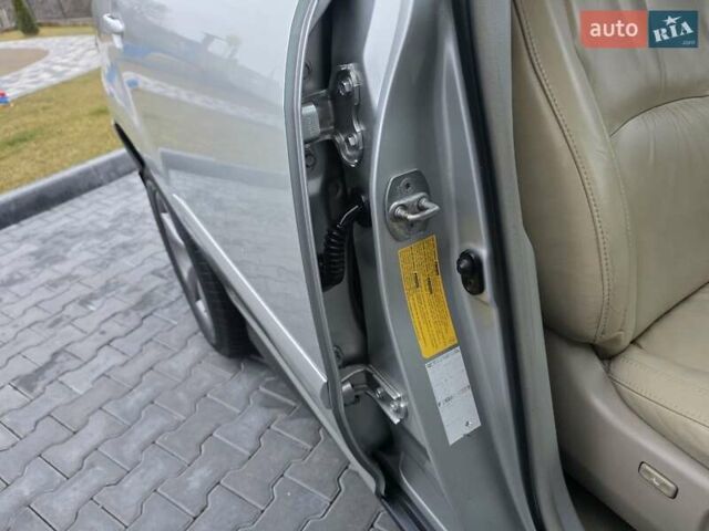 Сірий Лексус РХ, об'ємом двигуна 3 л та пробігом 273 тис. км за 7900 $, фото 40 на Automoto.ua