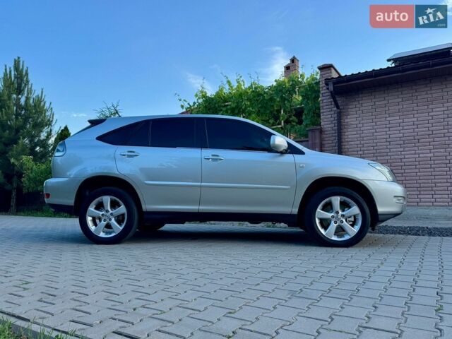 Сірий Лексус РХ, об'ємом двигуна 3 л та пробігом 250 тис. км за 7999 $, фото 18 на Automoto.ua