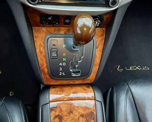 Сірий Лексус РХ, об'ємом двигуна 3.3 л та пробігом 185 тис. км за 11800 $, фото 18 на Automoto.ua