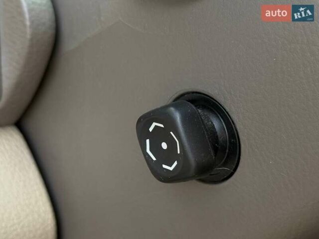 Сірий Лексус РХ, об'ємом двигуна 3 л та пробігом 246 тис. км за 8490 $, фото 15 на Automoto.ua