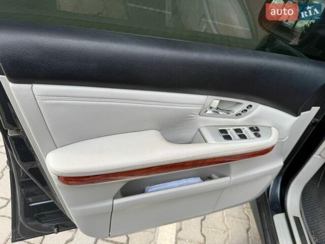 Сірий Лексус РХ, об'ємом двигуна 3 л та пробігом 227 тис. км за 12000 $, фото 13 на Automoto.ua