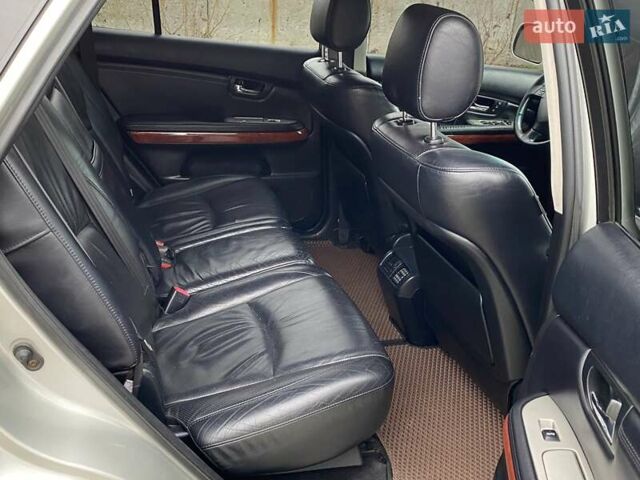 Сірий Лексус РХ, об'ємом двигуна 3 л та пробігом 220 тис. км за 7999 $, фото 9 на Automoto.ua