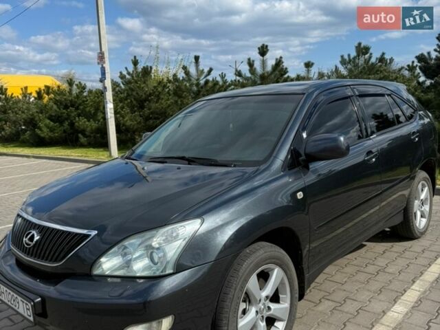 Серый Лексус РХ, объемом двигателя 3 л и пробегом 227 тыс. км за 13000 $, фото 2 на Automoto.ua