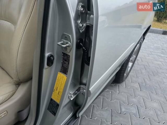 Сірий Лексус РХ, об'ємом двигуна 3 л та пробігом 273 тис. км за 7900 $, фото 34 на Automoto.ua