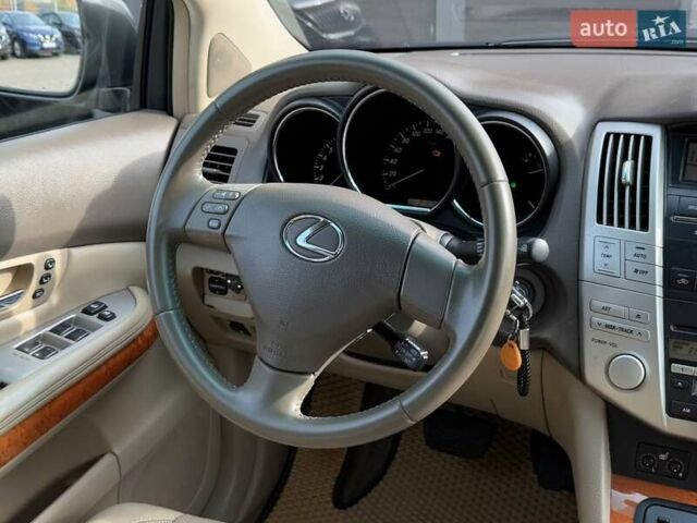 Сірий Лексус РХ, об'ємом двигуна 3 л та пробігом 246 тис. км за 8490 $, фото 27 на Automoto.ua