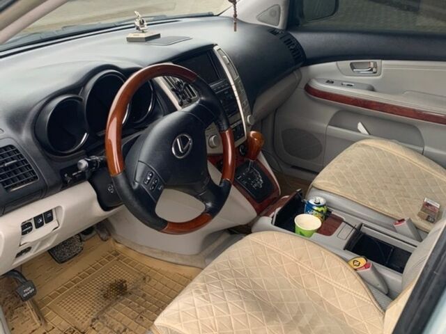 Сірий Лексус РХ, об'ємом двигуна 3 л та пробігом 310 тис. км за 6800 $, фото 3 на Automoto.ua