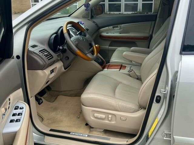 Сірий Лексус РХ, об'ємом двигуна 3.31 л та пробігом 250 тис. км за 8500 $, фото 1 на Automoto.ua