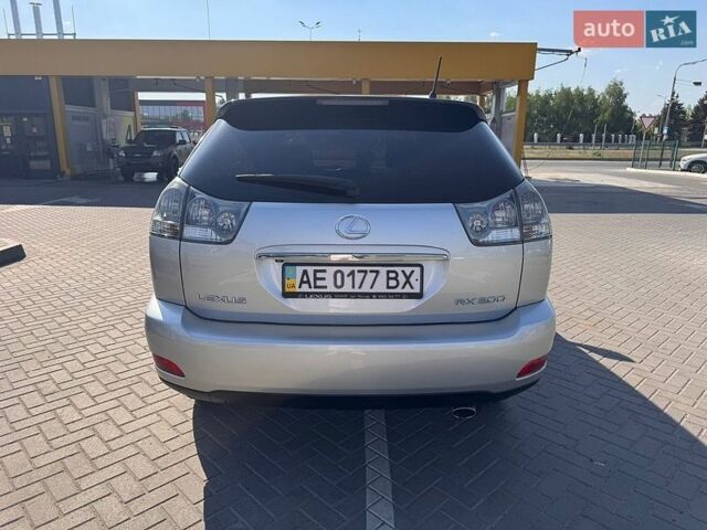 Серый Лексус РХ, объемом двигателя 3 л и пробегом 319 тыс. км за 8500 $, фото 5 на Automoto.ua