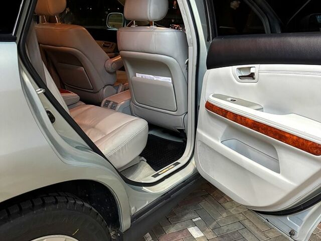 Серый Лексус РХ, объемом двигателя 3.3 л и пробегом 172 тыс. км за 10600 $, фото 5 на Automoto.ua