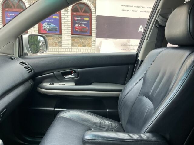 Лексус РХ 2005 в Белой Церкве на Automoto.ua Серый Лексус РХ, объемом двигателя 3.3 л и пробегом 281 тыс. км за 10300 $, фото 13 на Automoto.ua