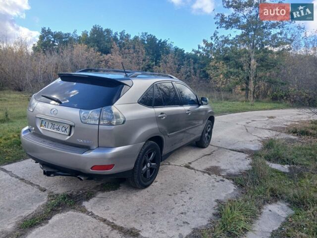 Серый Лексус РХ, объемом двигателя 3.3 л и пробегом 250 тыс. км за 10200 $, фото 9 на Automoto.ua