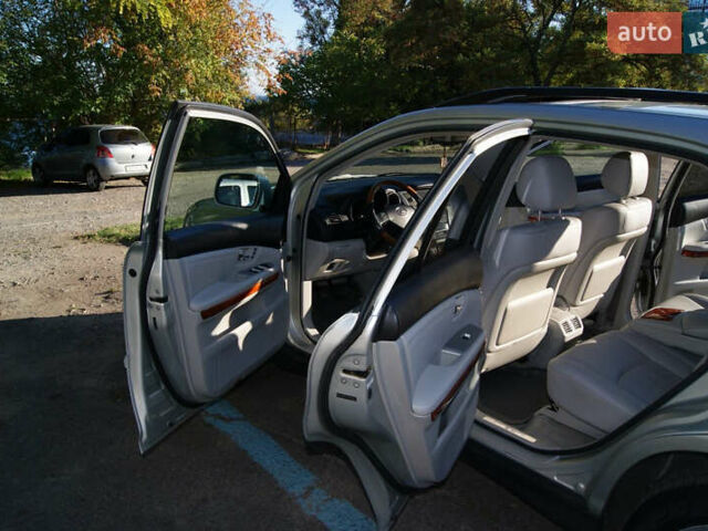 Серый Лексус РХ, объемом двигателя 3.3 л и пробегом 182 тыс. км за 11794 $, фото 22 на Automoto.ua