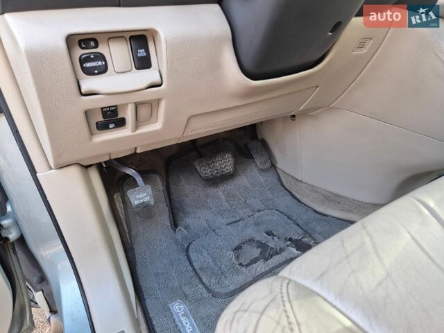 Сірий Лексус РХ, об'ємом двигуна 3.31 л та пробігом 330 тис. км за 9600 $, фото 11 на Automoto.ua