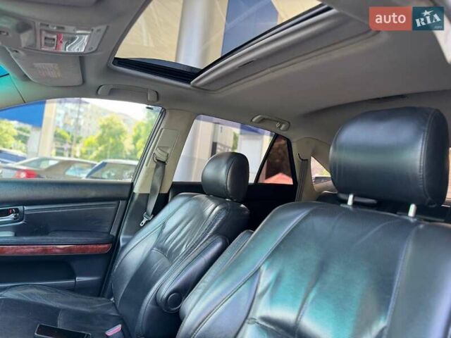 Лексус РХ 2005 в Одессе на Automoto.ua Серый Лексус РХ, объемом двигателя 3 л и пробегом 245 тыс. км за 8900 $, фото 13 на Automoto.ua