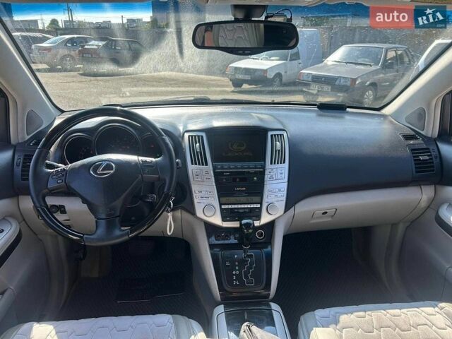 Сірий Лексус РХ, об'ємом двигуна 3.3 л та пробігом 417 тис. км за 8500 $, фото 4 на Automoto.ua