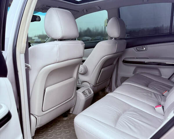 Сірий Лексус РХ, об'ємом двигуна 3.31 л та пробігом 245 тис. км за 10999 $, фото 15 на Automoto.ua