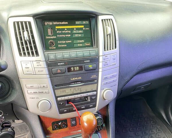 Сірий Лексус РХ, об'ємом двигуна 3 л та пробігом 373 тис. км за 9300 $, фото 25 на Automoto.ua