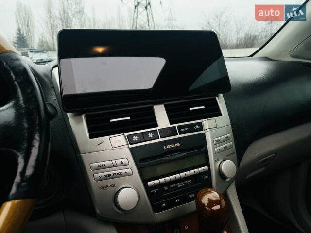 Серый Лексус РХ, объемом двигателя 3.3 л и пробегом 180 тыс. км за 9500 $, фото 25 на Automoto.ua