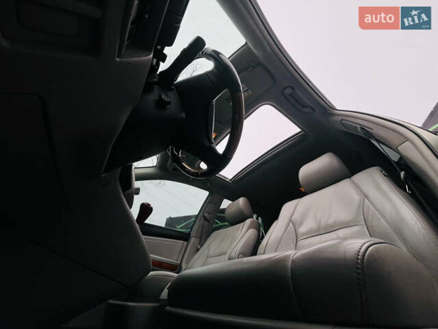 Серый Лексус РХ, объемом двигателя 3.3 л и пробегом 180 тыс. км за 9500 $, фото 27 на Automoto.ua