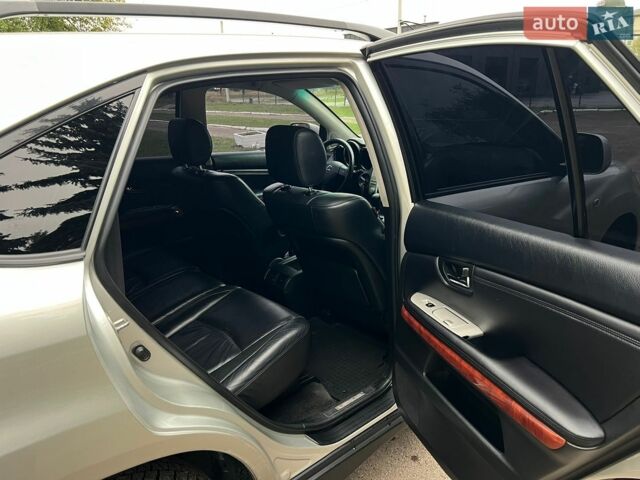 Сірий Лексус РХ, об'ємом двигуна 3 л та пробігом 230 тис. км за 7200 $, фото 16 на Automoto.ua
