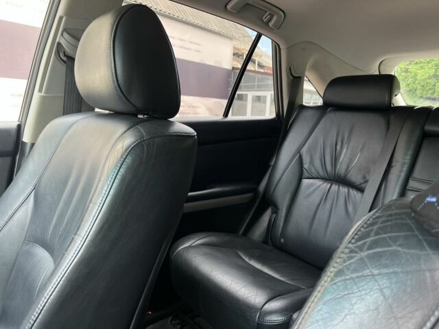 Лексус РХ 2005 в Белой Церкве на Automoto.ua Серый Лексус РХ, объемом двигателя 3.3 л и пробегом 281 тыс. км за 10300 $, фото 14 на Automoto.ua