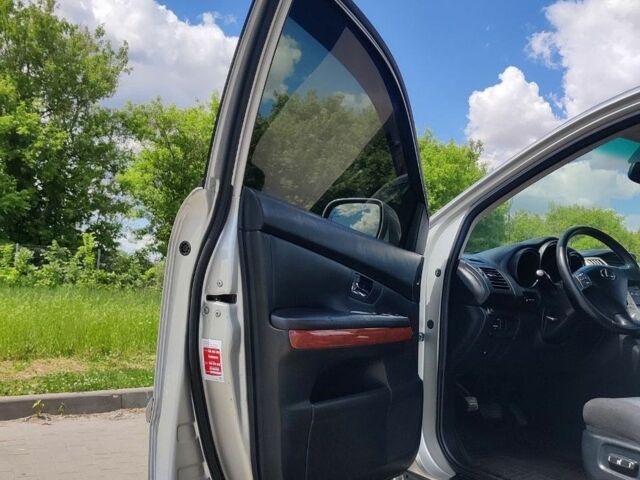 Сірий Лексус РХ, об'ємом двигуна 3 л та пробігом 258 тис. км за 8300 $, фото 12 на Automoto.ua