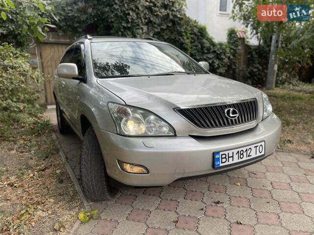 Серый Лексус РХ, объемом двигателя 3 л и пробегом 245 тыс. км за 10500 $, фото 2 на Automoto.ua