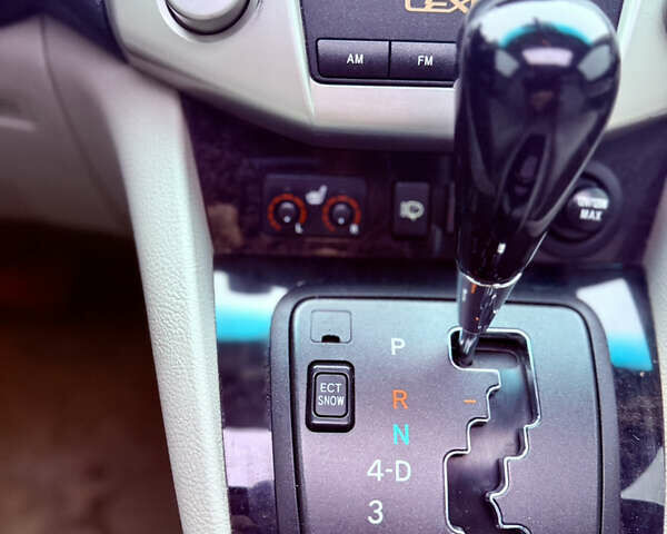 Сірий Лексус РХ, об'ємом двигуна 3.31 л та пробігом 245 тис. км за 10999 $, фото 25 на Automoto.ua