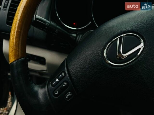 Серый Лексус РХ, объемом двигателя 3.31 л и пробегом 181 тыс. км за 9200 $, фото 23 на Automoto.ua