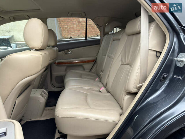 Серый Лексус РХ, объемом двигателя 3 л и пробегом 184 тыс. км за 7700 $, фото 6 на Automoto.ua