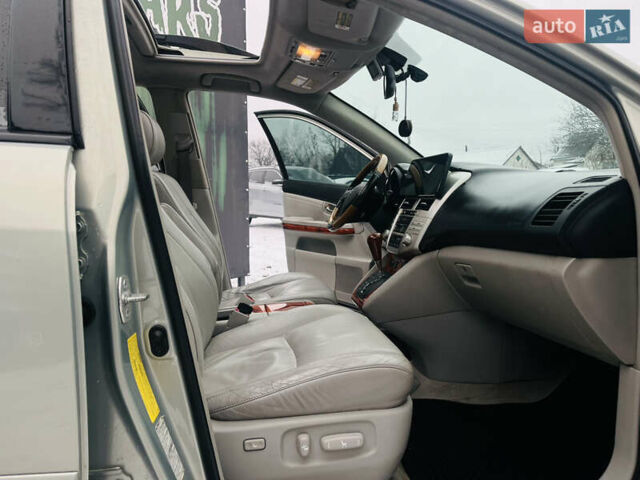 Серый Лексус РХ, объемом двигателя 3.3 л и пробегом 180 тыс. км за 9500 $, фото 18 на Automoto.ua