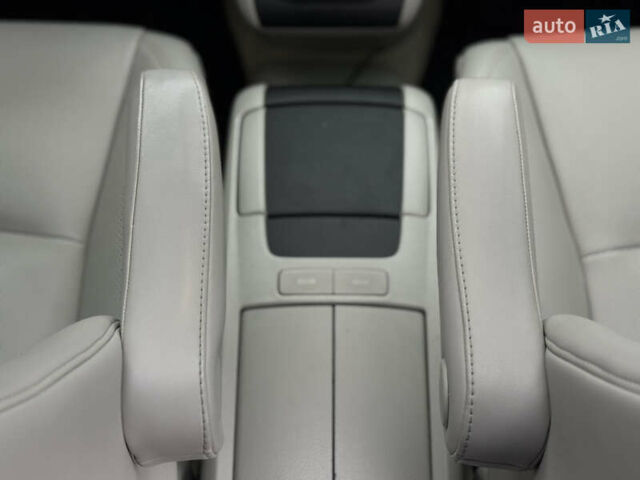 Сірий Лексус РХ, об'ємом двигуна 3 л та пробігом 338 тис. км за 8850 $, фото 51 на Automoto.ua