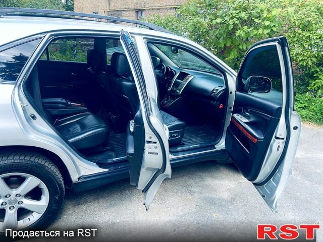 Лексус РХ 2005 в Киеве на Automoto.ua Серый Лексус РХ, объемом двигателя 3 л и пробегом 322 тыс. км за 8400 $, фото 4 на Automoto.ua