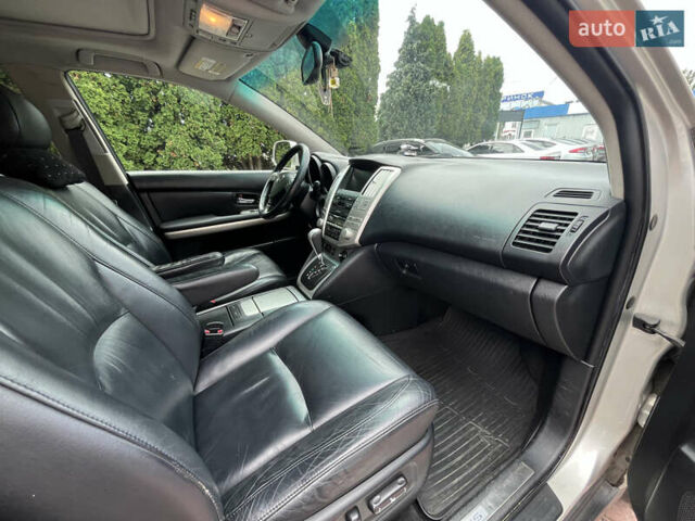 Лексус РХ 2005 в Белой Церкве на Automoto.ua Серый Лексус РХ, объемом двигателя 3.31 л и пробегом 281 тыс. км за 10300 $, фото 27 на Automoto.ua