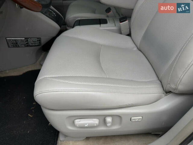 Сірий Лексус РХ, об'ємом двигуна 3 л та пробігом 338 тис. км за 8850 $, фото 33 на Automoto.ua