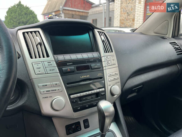Лексус РХ 2005 в Белой Церкве на Automoto.ua Серый Лексус РХ, объемом двигателя 3.31 л и пробегом 281 тыс. км за 10300 $, фото 18 на Automoto.ua