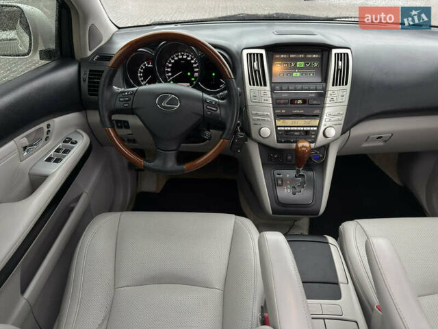 Сірий Лексус РХ, об'ємом двигуна 3 л та пробігом 338 тис. км за 8850 $, фото 48 на Automoto.ua