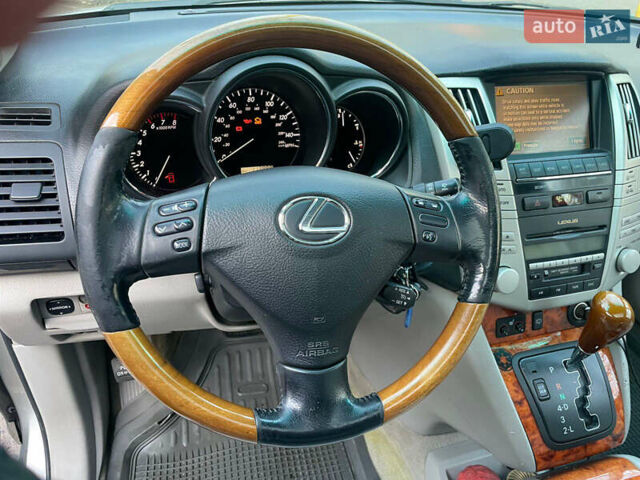 Серый Лексус РХ, объемом двигателя 3.3 л и пробегом 182 тыс. км за 11794 $, фото 7 на Automoto.ua