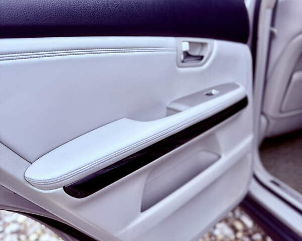 Сірий Лексус РХ, об'ємом двигуна 3.31 л та пробігом 245 тис. км за 10999 $, фото 18 на Automoto.ua