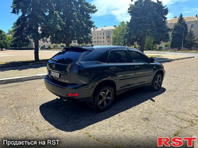 Серый Лексус РХ, объемом двигателя 3 л и пробегом 225 тыс. км за 8900 $, фото 4 на Automoto.ua