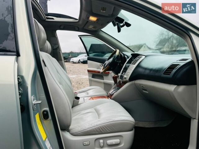 Серый Лексус РХ, объемом двигателя 3.31 л и пробегом 181 тыс. км за 9200 $, фото 19 на Automoto.ua