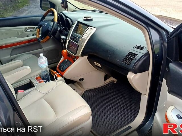 Серый Лексус РХ, объемом двигателя 3.3 л и пробегом 364 тыс. км за 8999 $, фото 8 на Automoto.ua