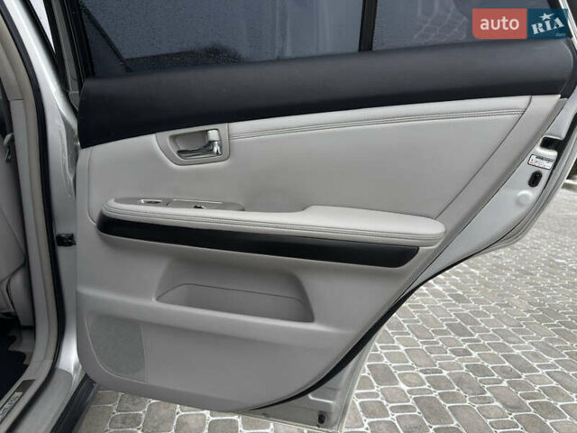 Сірий Лексус РХ, об'ємом двигуна 3 л та пробігом 338 тис. км за 8850 $, фото 42 на Automoto.ua